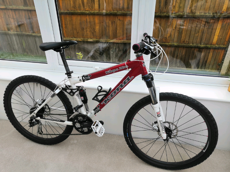 kona kikapu nine
